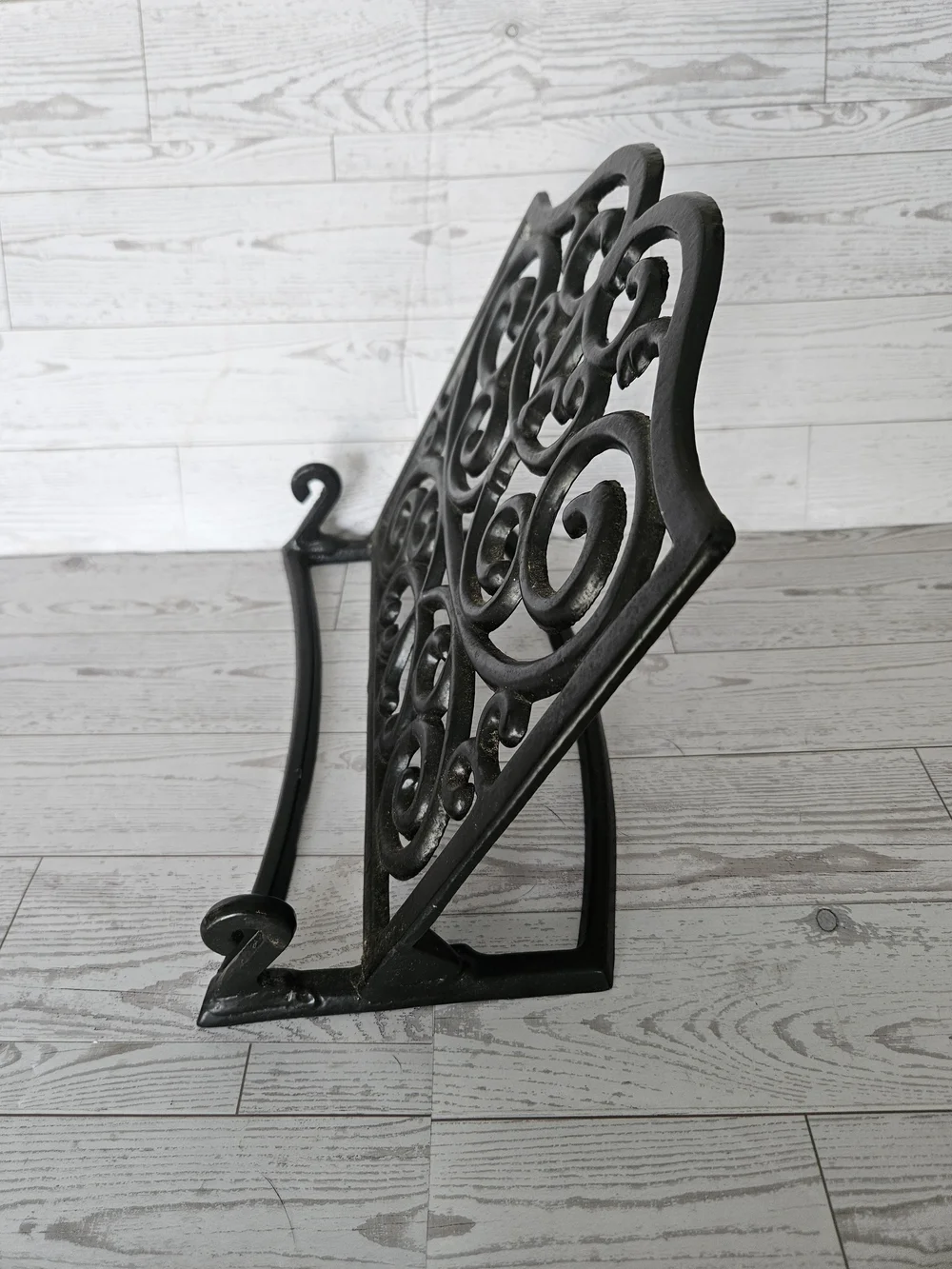 Ornate Black Cast Iron Cookbook Holder Stand - Vintage Scrollwork Recipe Base